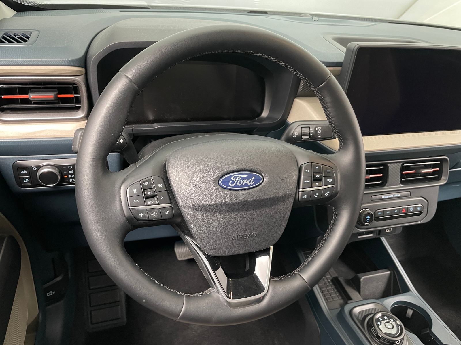 Thumbnail: 2025 Ford Maverick - 4