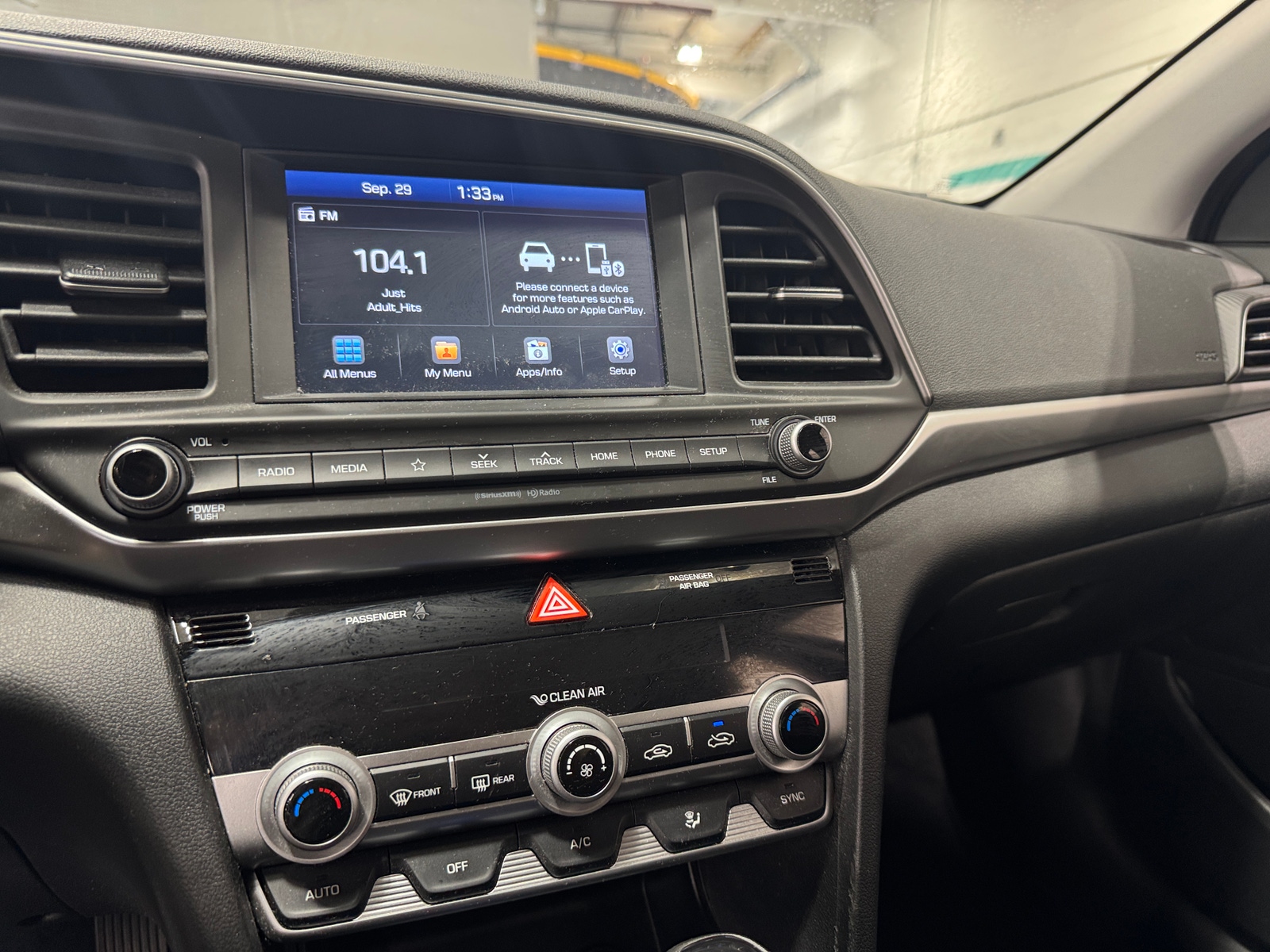 Thumbnail: 2020 Hyundai Elantra - 4