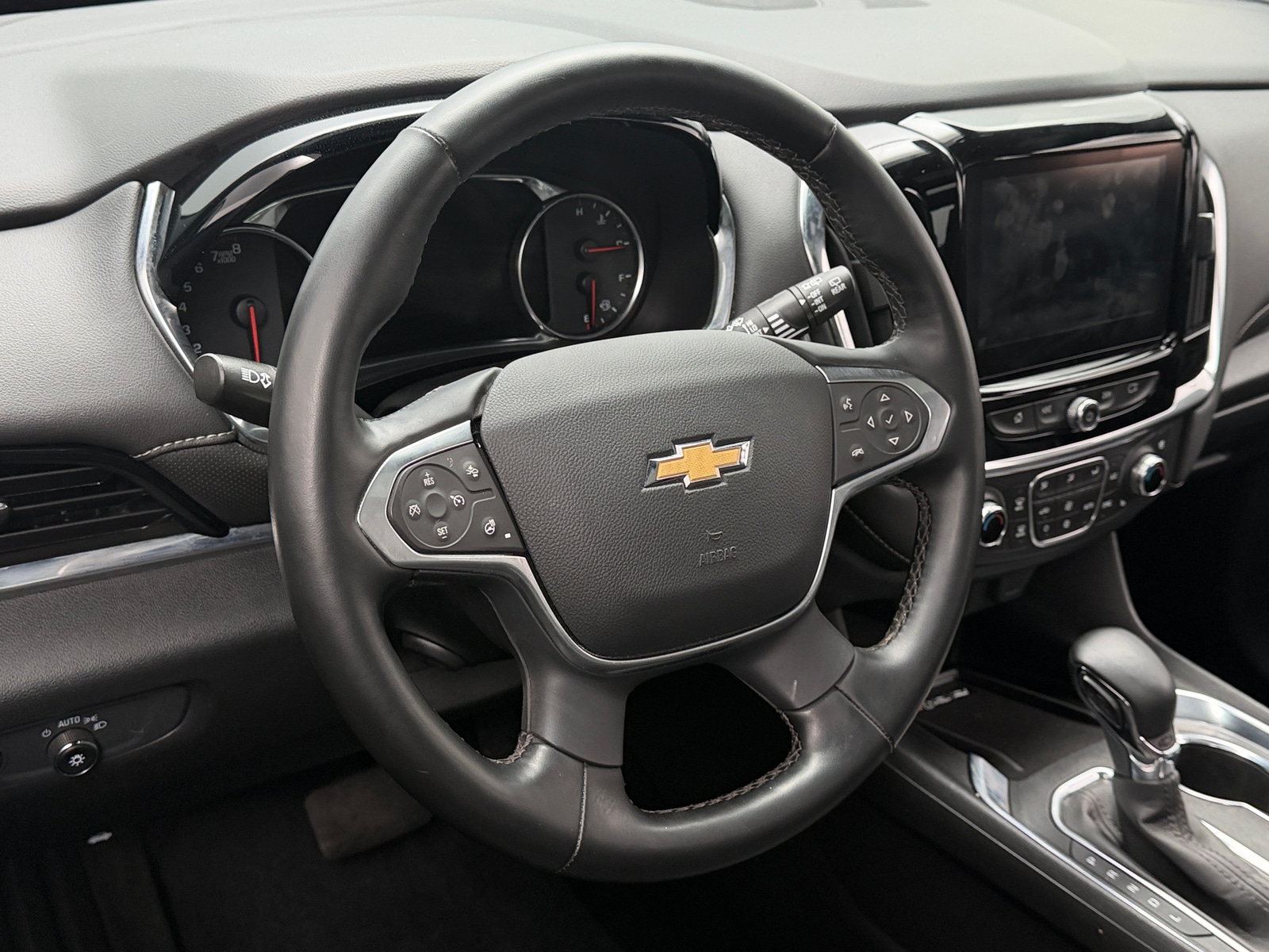 Thumbnail: 2023 Chevrolet Traverse - 4