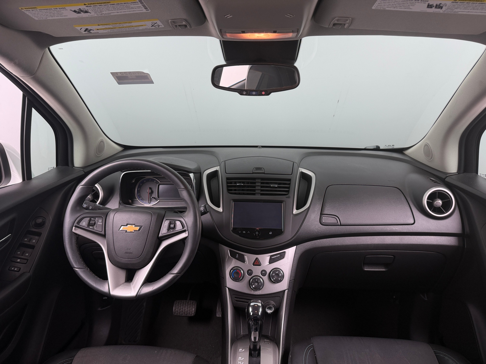 Thumbnail: 2016 Chevrolet Trax - 2