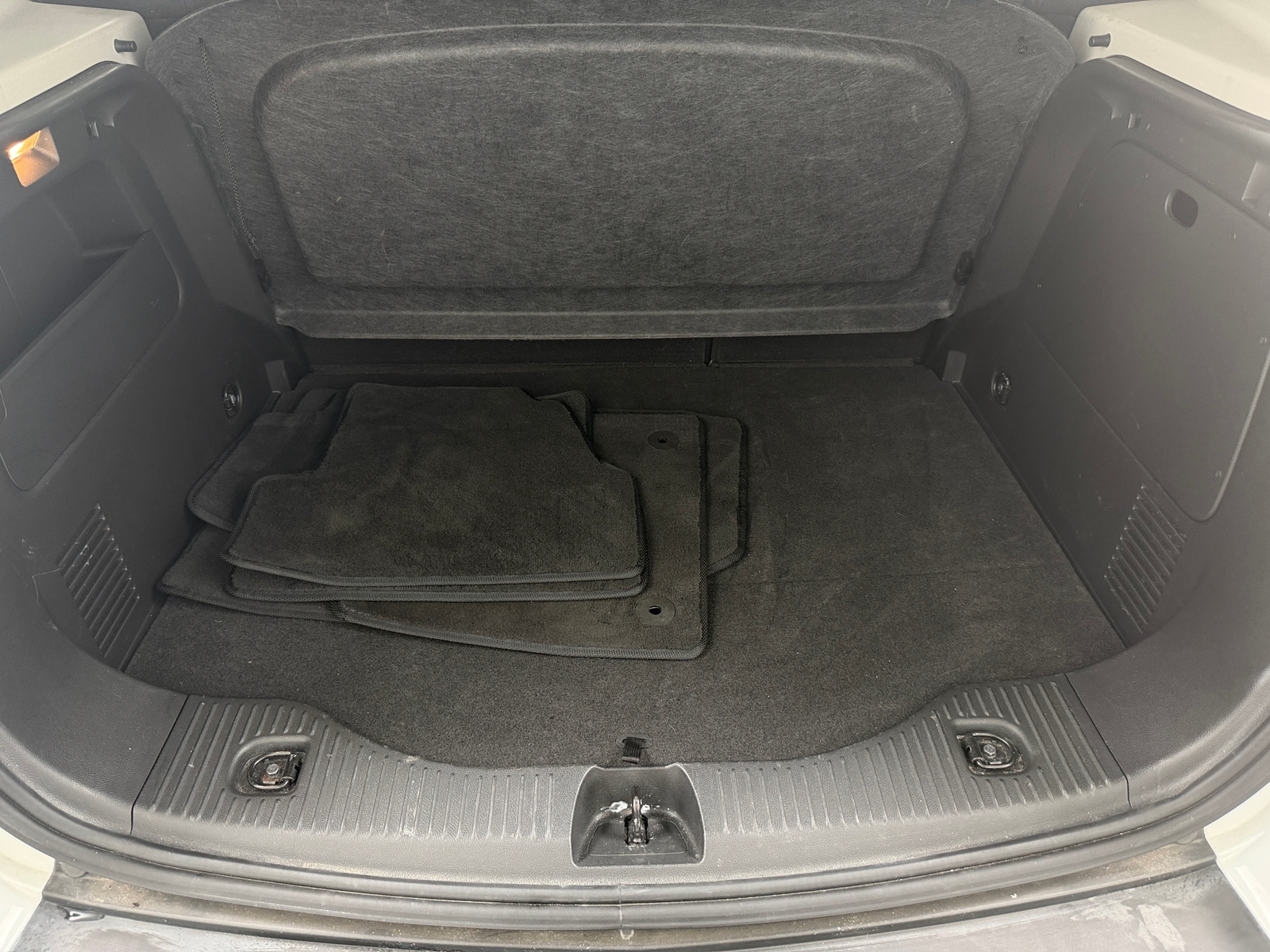 Thumbnail: 2016 Chevrolet Trax - 6