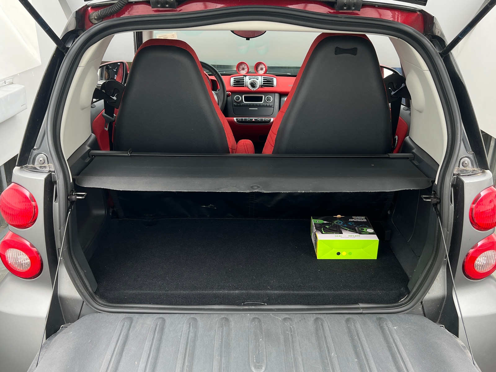 Thumbnail: 2016 smart fortwo - 5