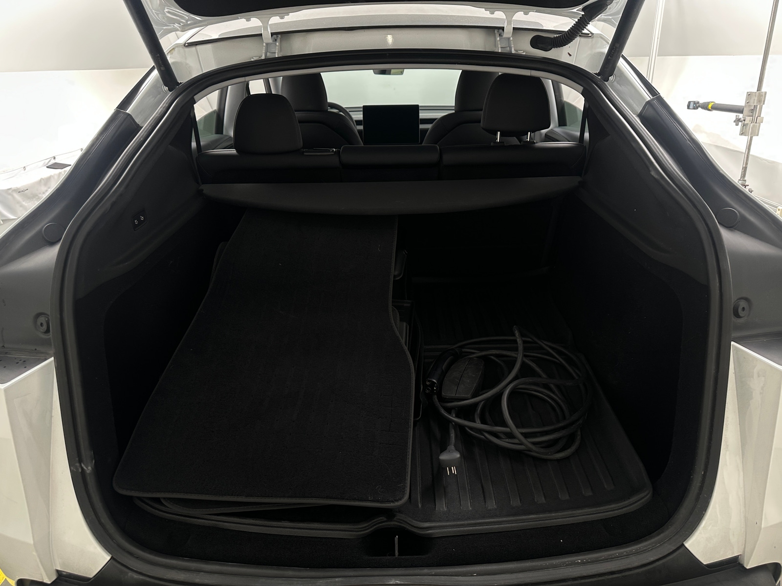 Thumbnail: 2026 Tesla Model Y - 6