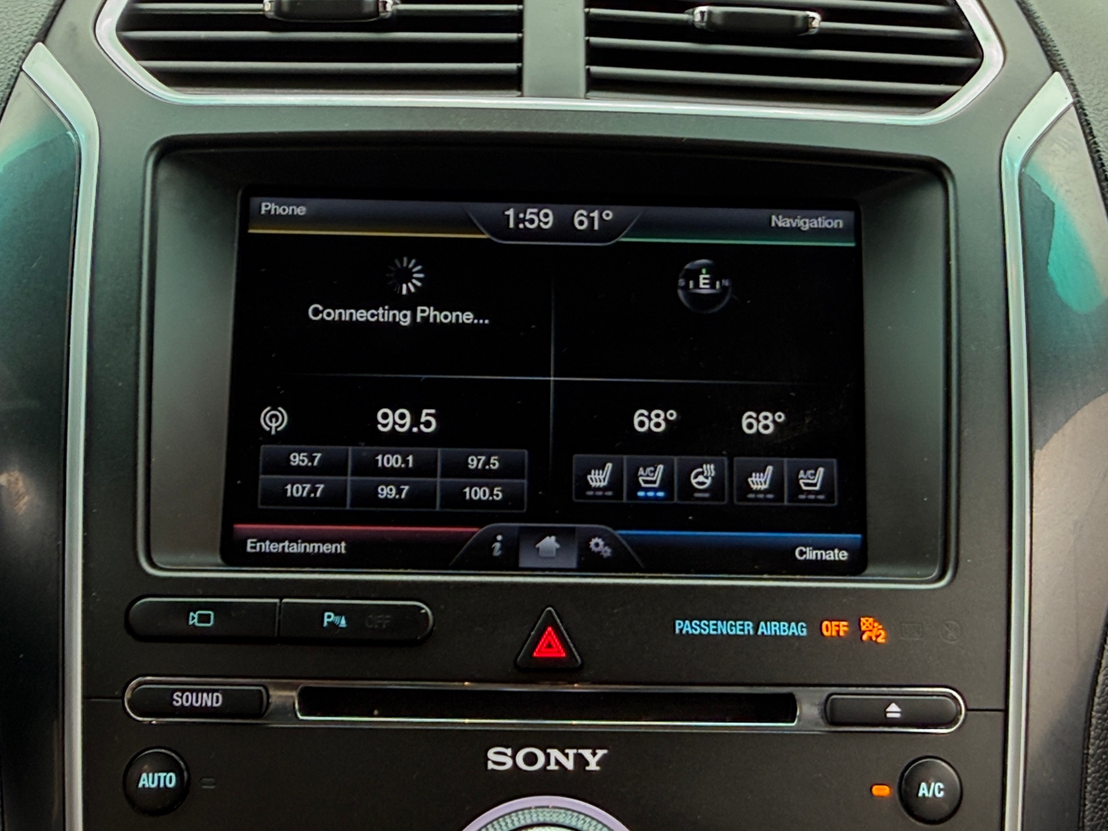 Thumbnail: 2016 Ford Explorer - 3