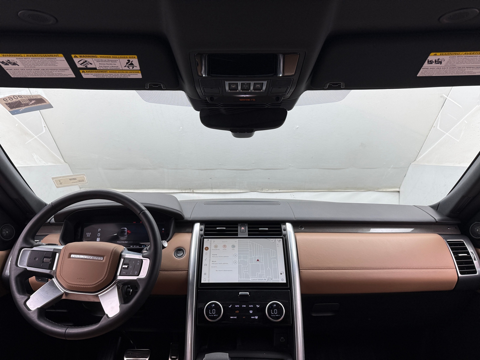 Thumbnail: 2024 Land Rover Discovery - 2