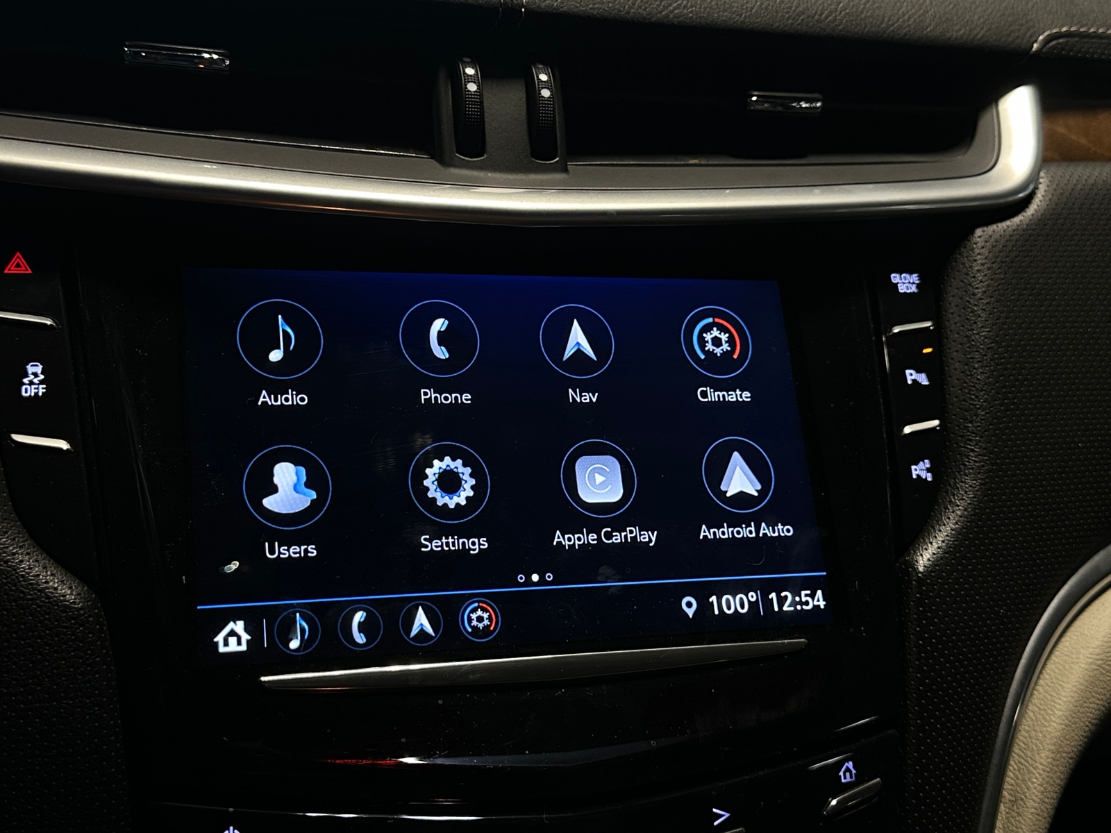 Thumbnail: 2018 Cadillac XTS - 3