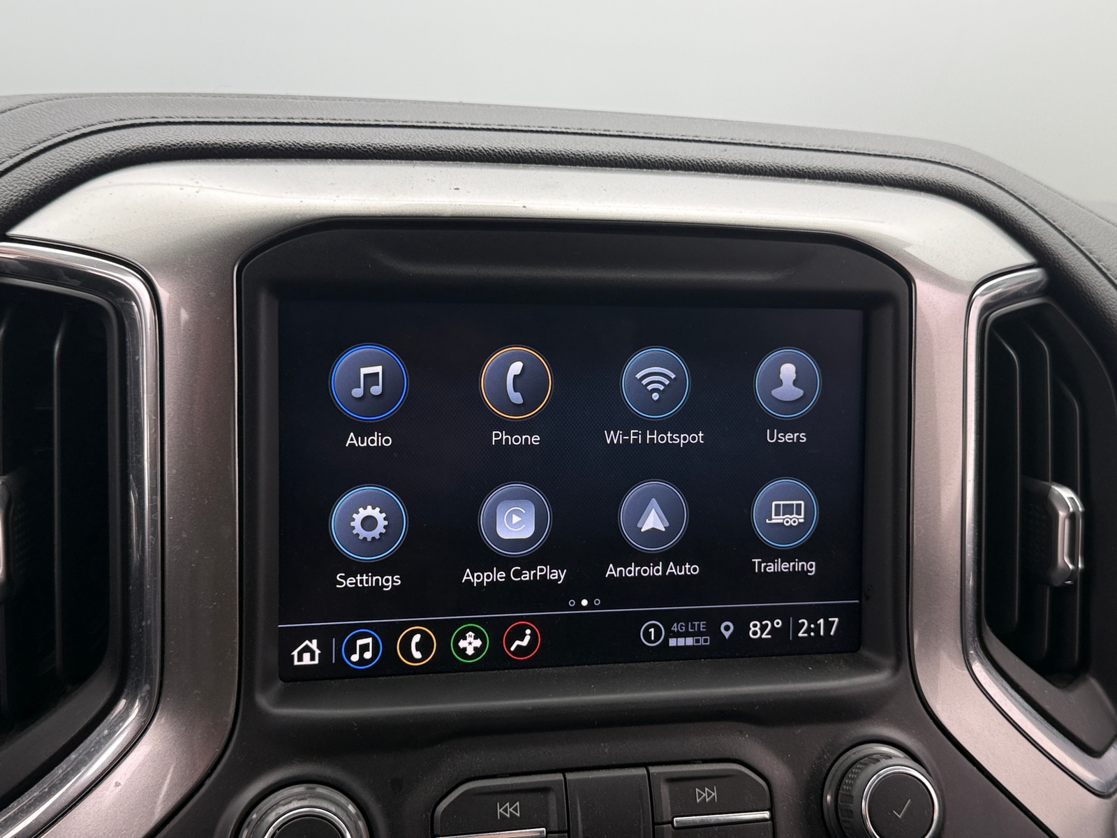 Thumbnail: 2021 Chevrolet Silverado 1500 - 4