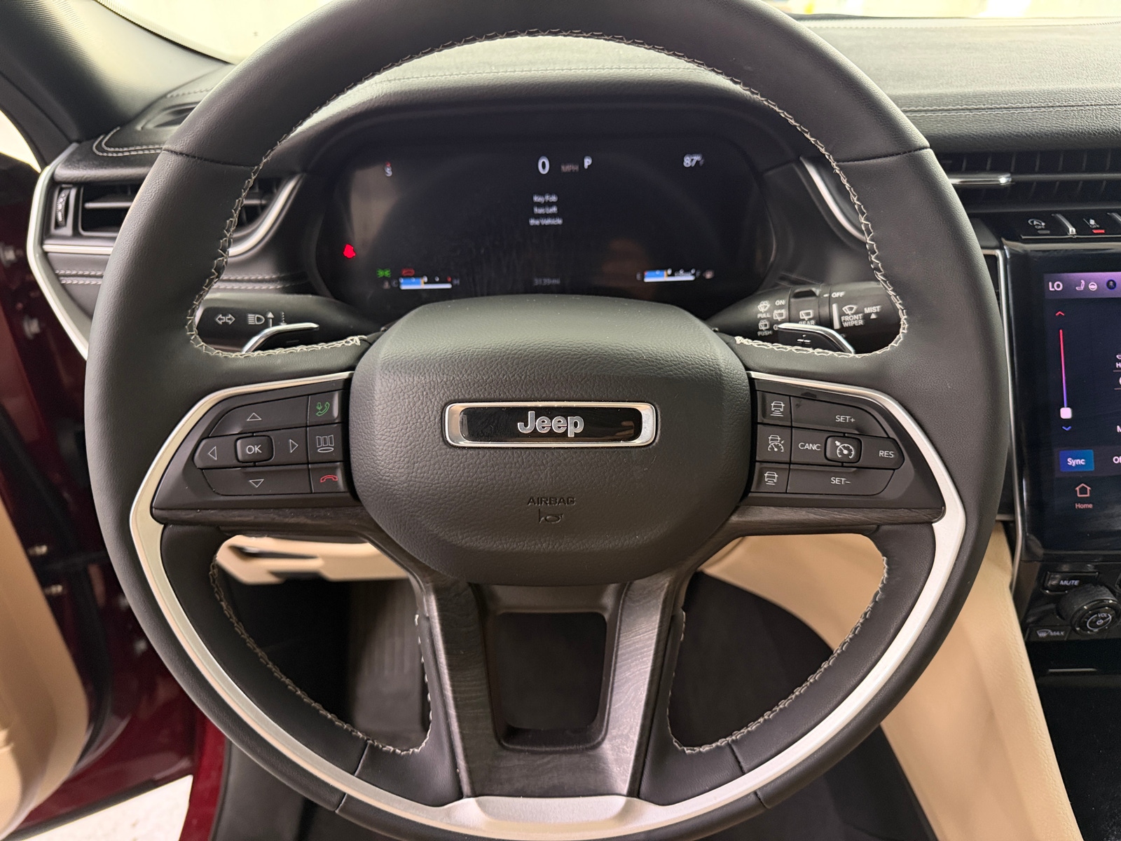 Thumbnail: 2025 Jeep Grand Cherokee - 4