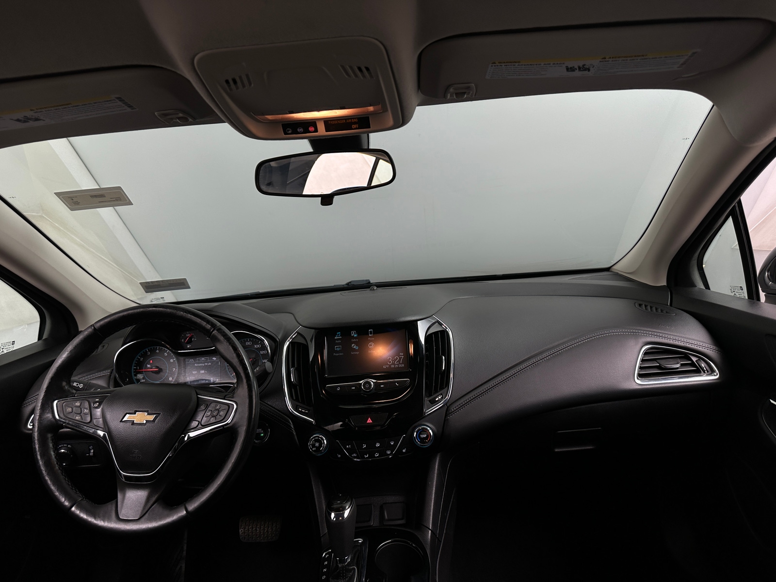 Thumbnail: 2017 Chevrolet Cruze - 2