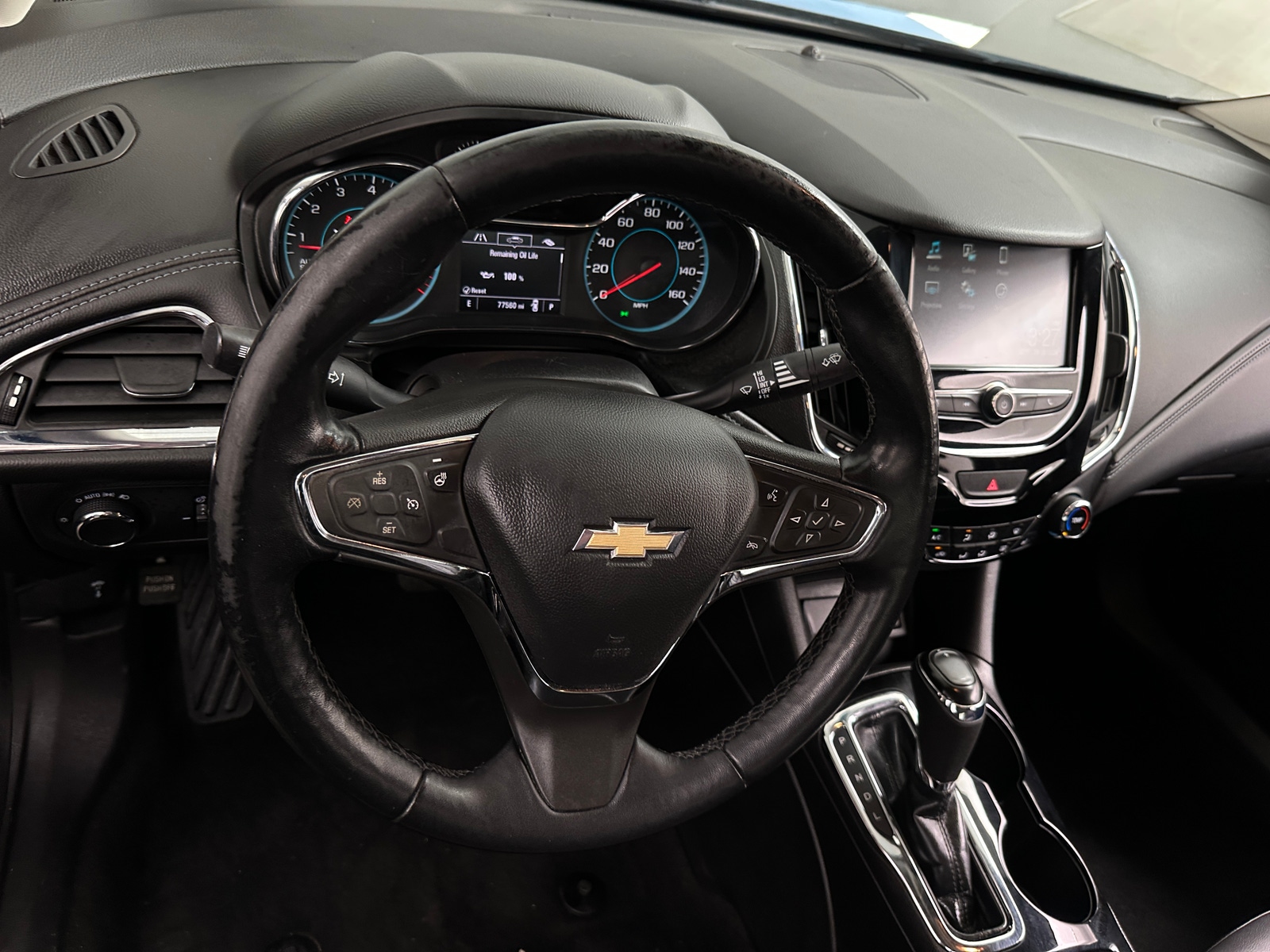 Thumbnail: 2017 Chevrolet Cruze - 4