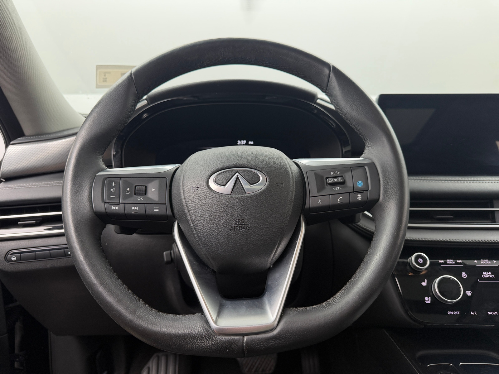 Thumbnail: 2023 INFINITI QX60 - 4