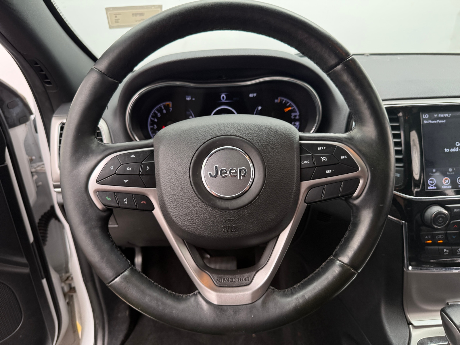 Thumbnail: 2022 Jeep Grand Cherokee - 4