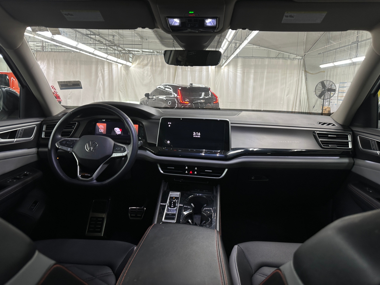 Thumbnail: 2024 Volkswagen Atlas - 2