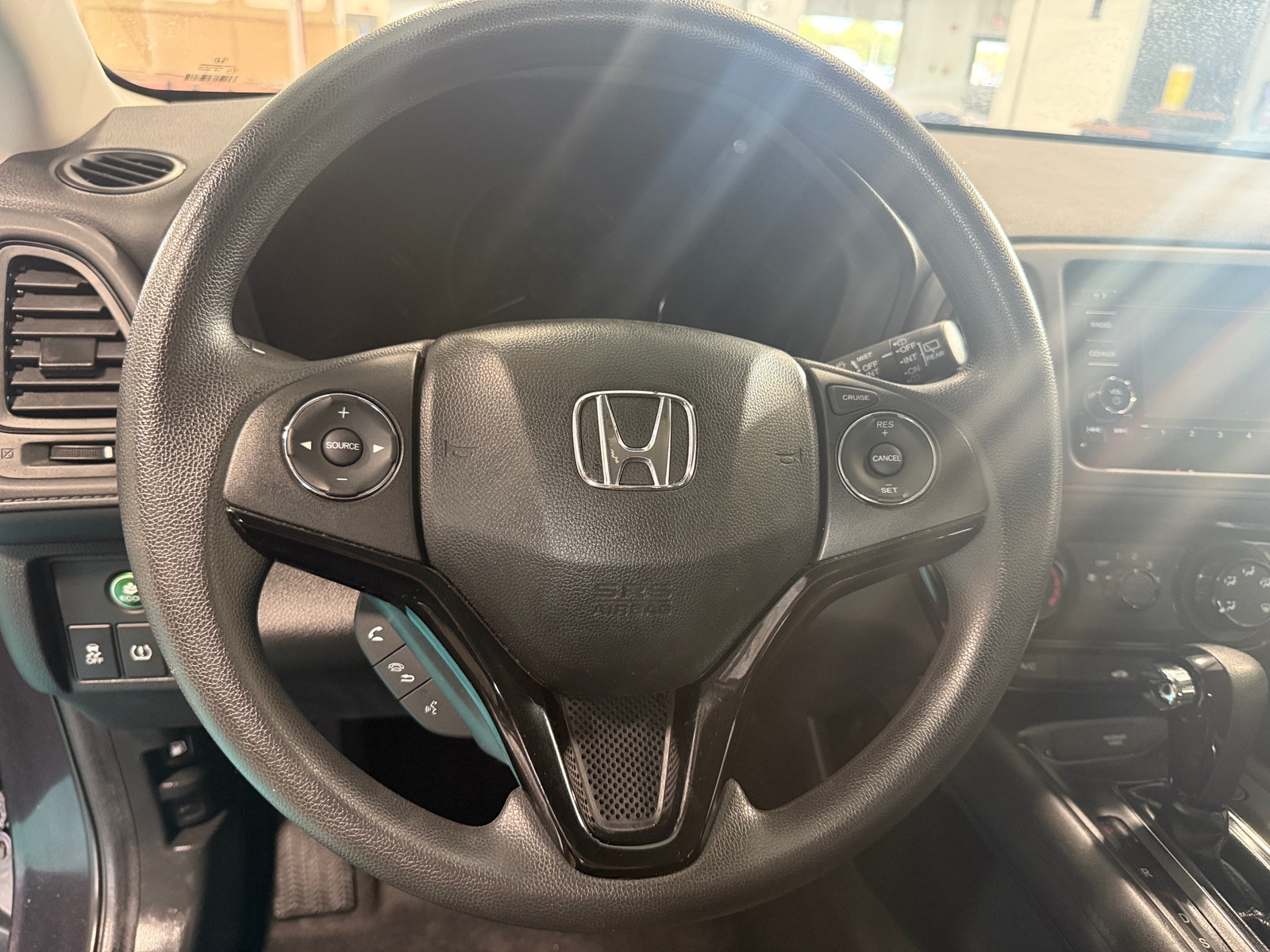 Thumbnail: 2018 Honda HR-V - 5