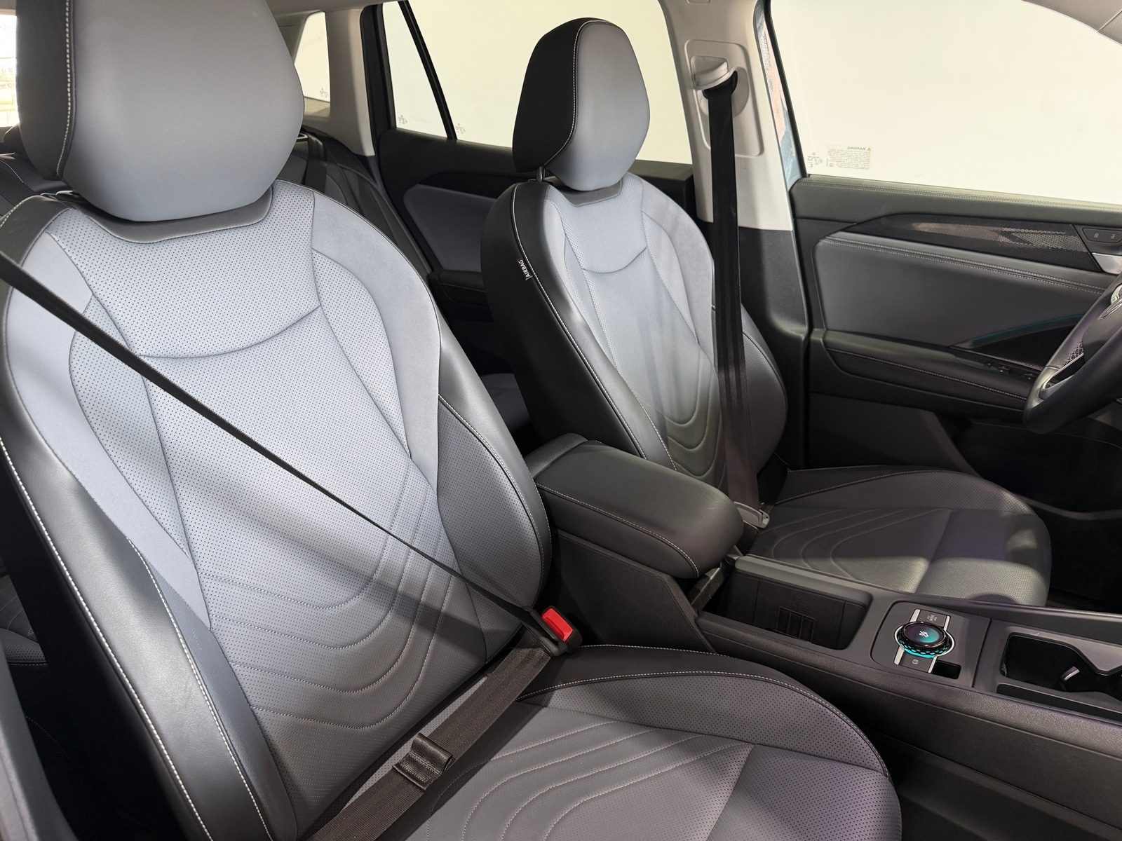 Thumbnail: 2026 Volkswagen Tiguan - 2