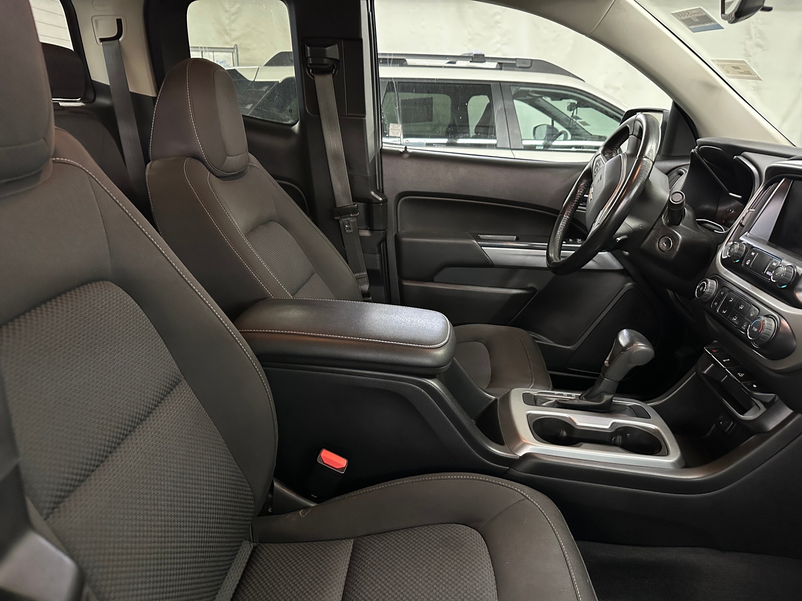 Thumbnail: 2019 Chevrolet Colorado - 2