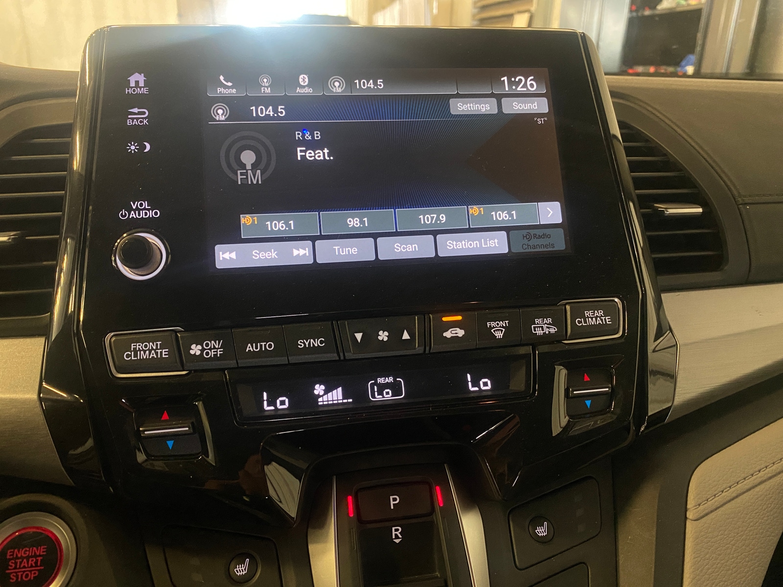 Thumbnail: 2018 Honda Odyssey - 3