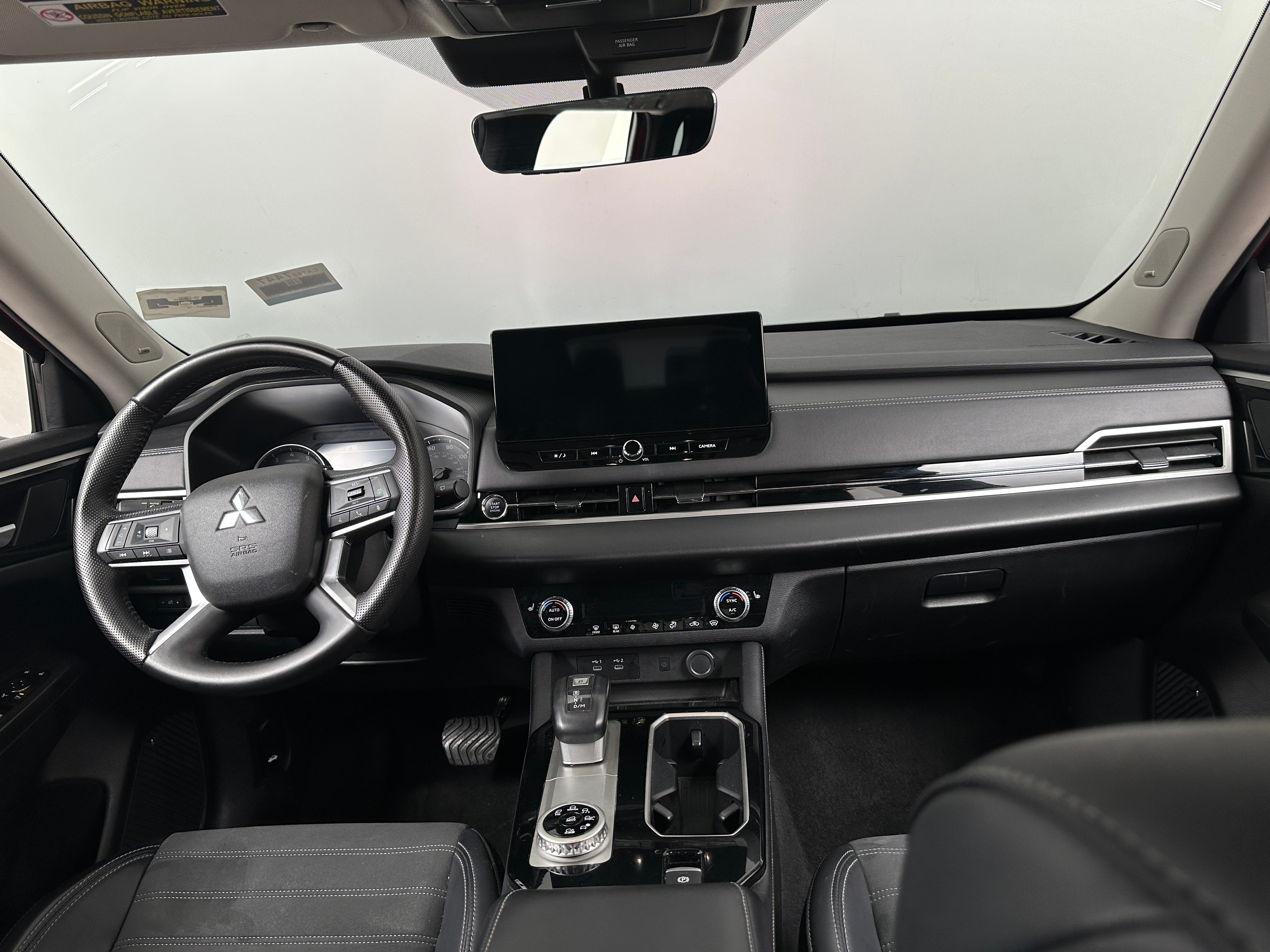 2025 Mitsubishi Outlander