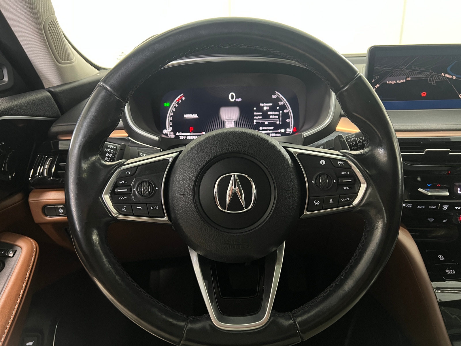Thumbnail: 2022 Acura MDX - 4