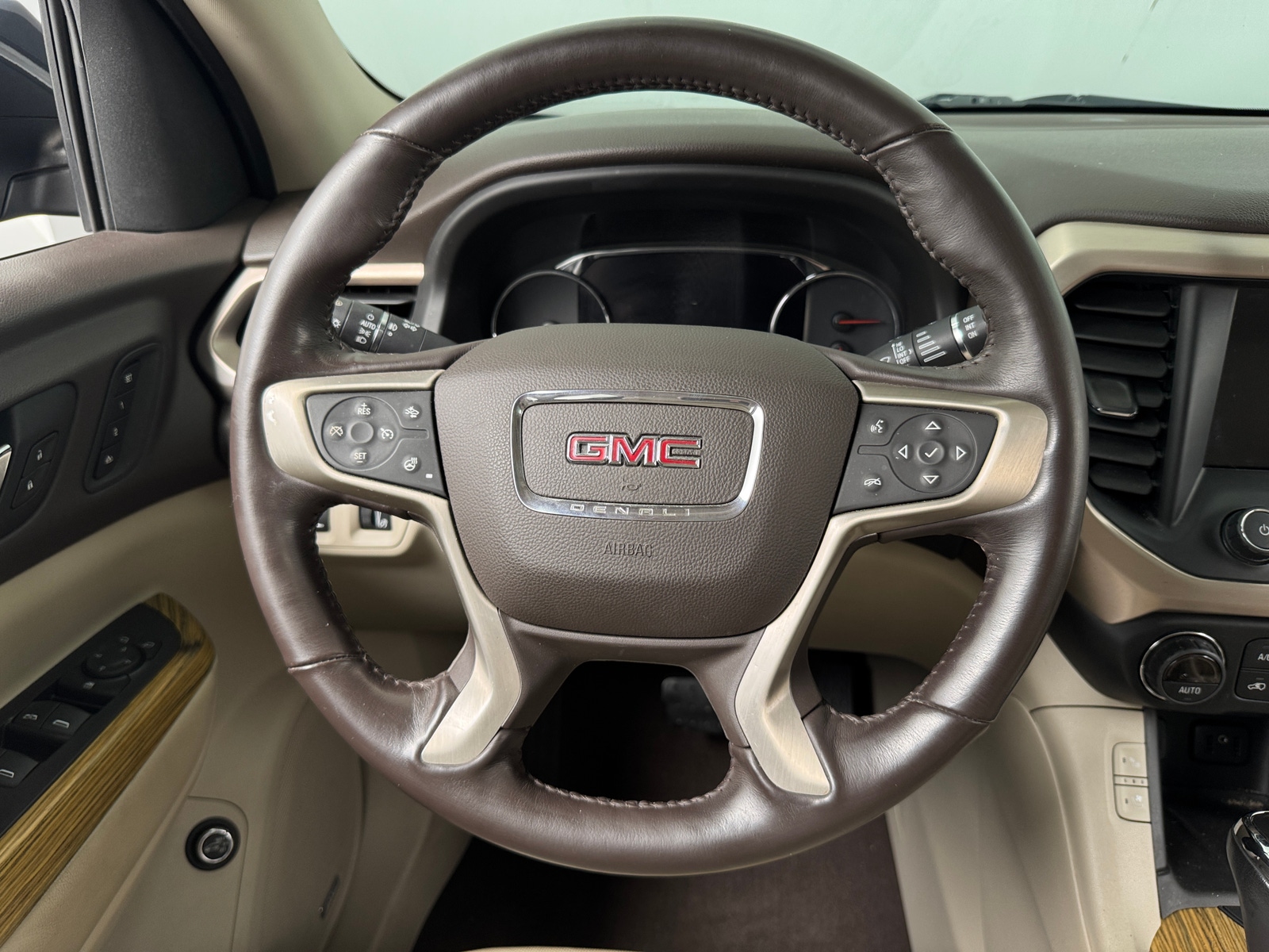 Thumbnail: 2019 GMC Acadia - 4