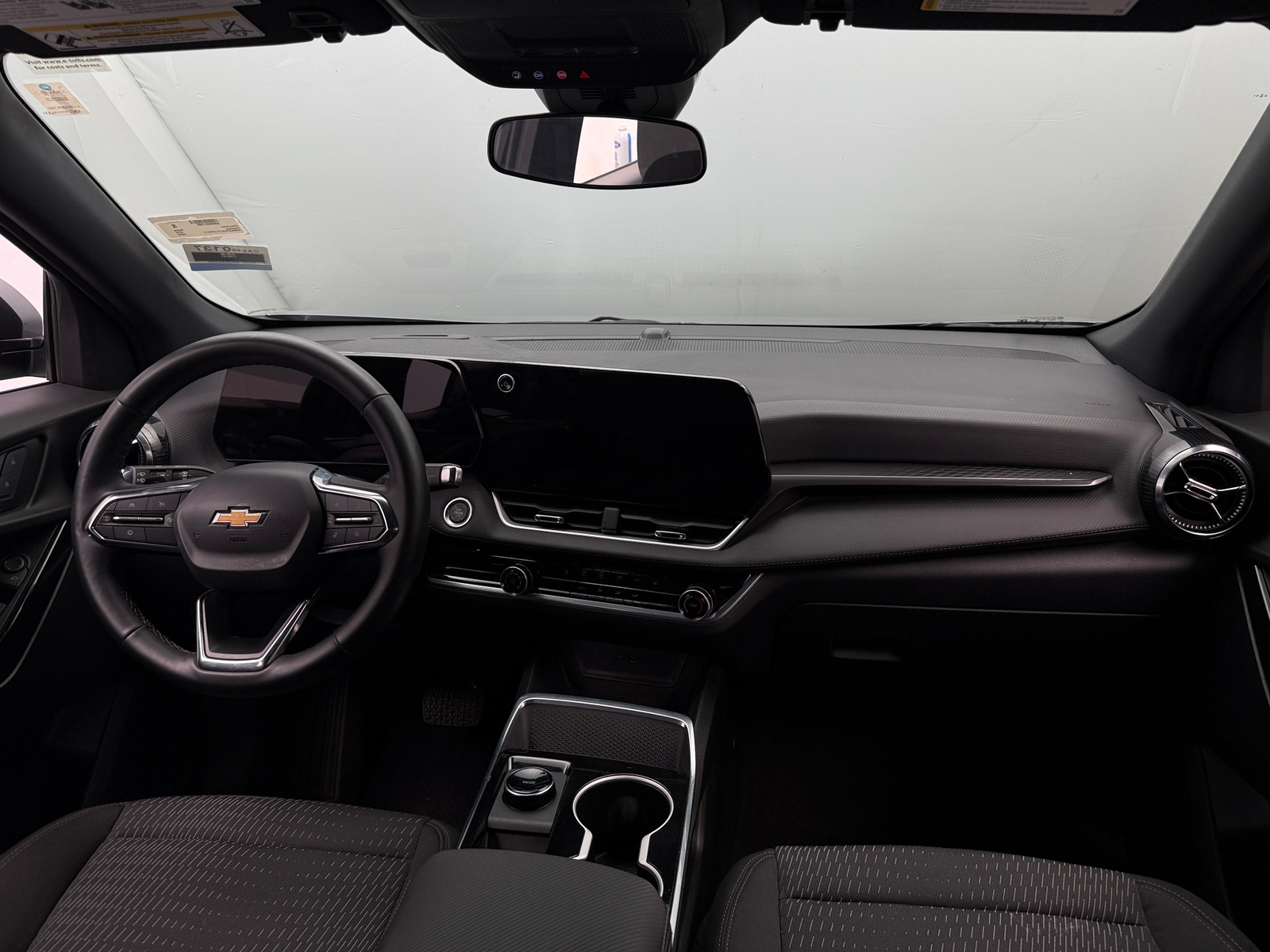 Thumbnail: 2026 Chevrolet Equinox - 3
