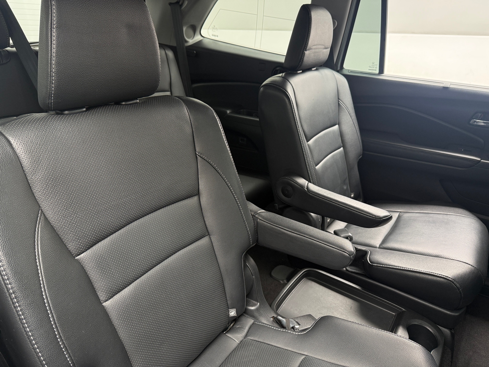 Thumbnail: 2016 Honda Pilot - 5