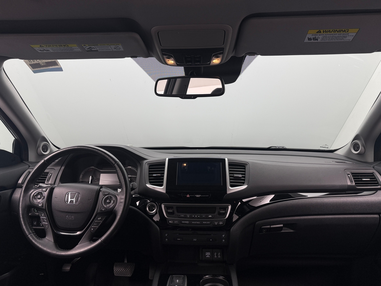 Thumbnail: 2016 Honda Pilot - 2