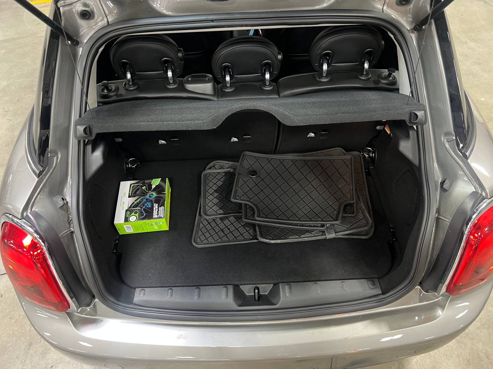 Thumbnail: 2020 MINI Cooper Hardtop - 6