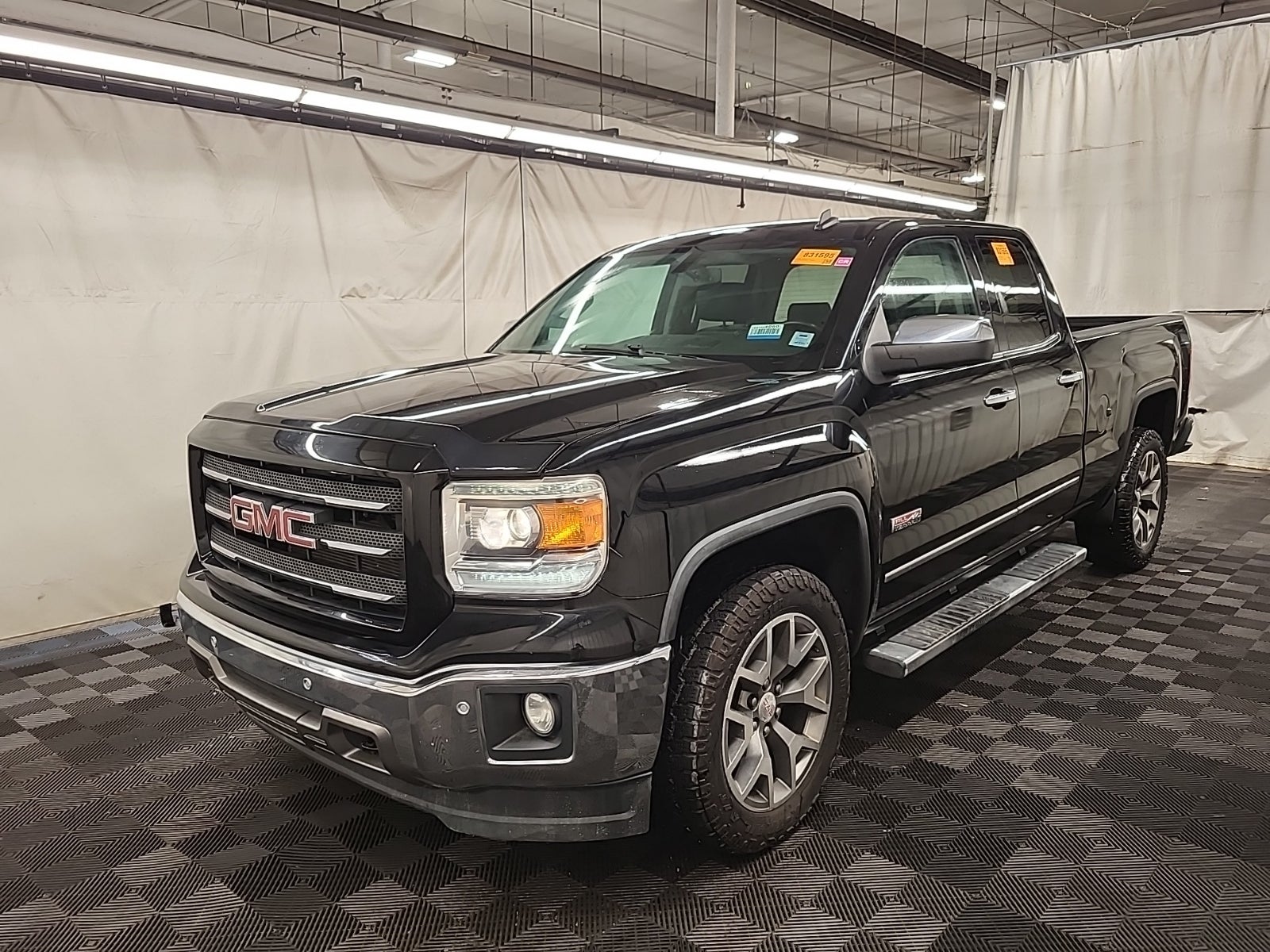 2014 GMC Sierra 1500 4WD Double Cab 143.5" SLT