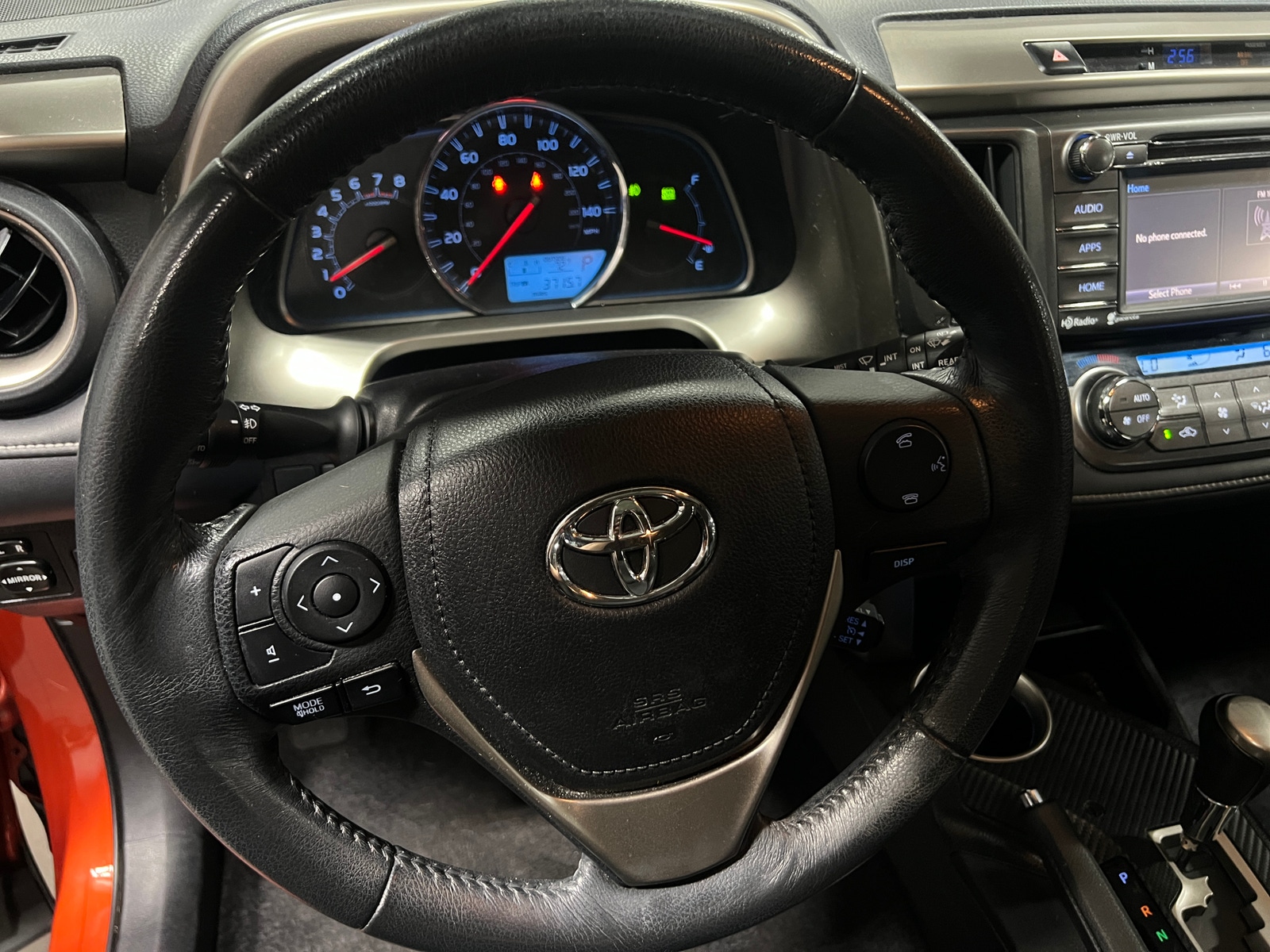 Thumbnail: 2015 Toyota RAV4 - 4