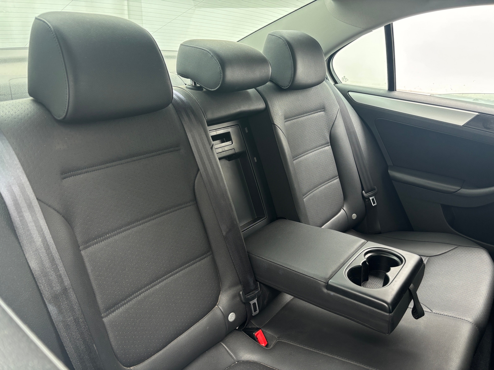 Thumbnail: 2014 Volkswagen Jetta - 5