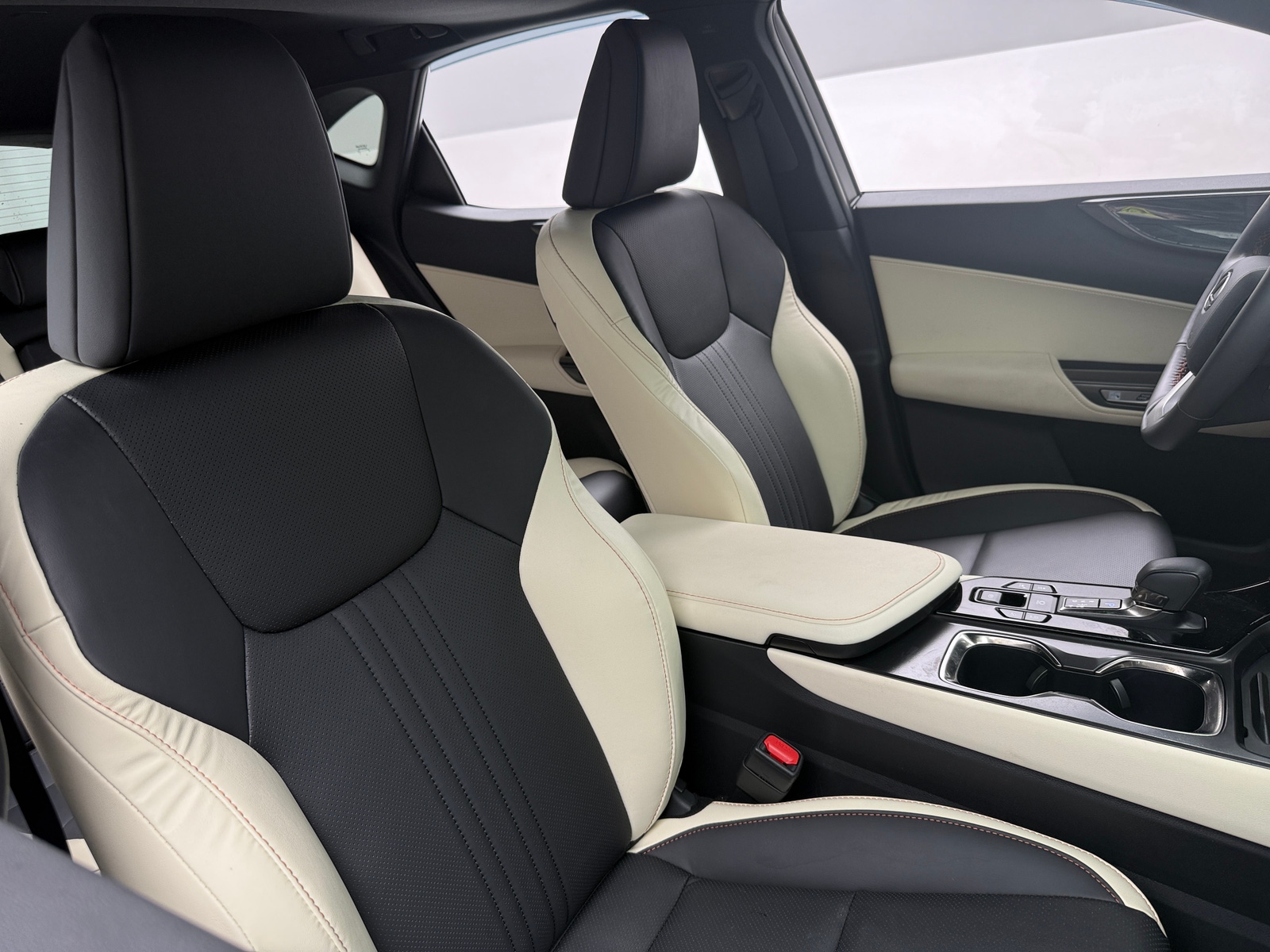 Thumbnail: 2024 Lexus NX - 2