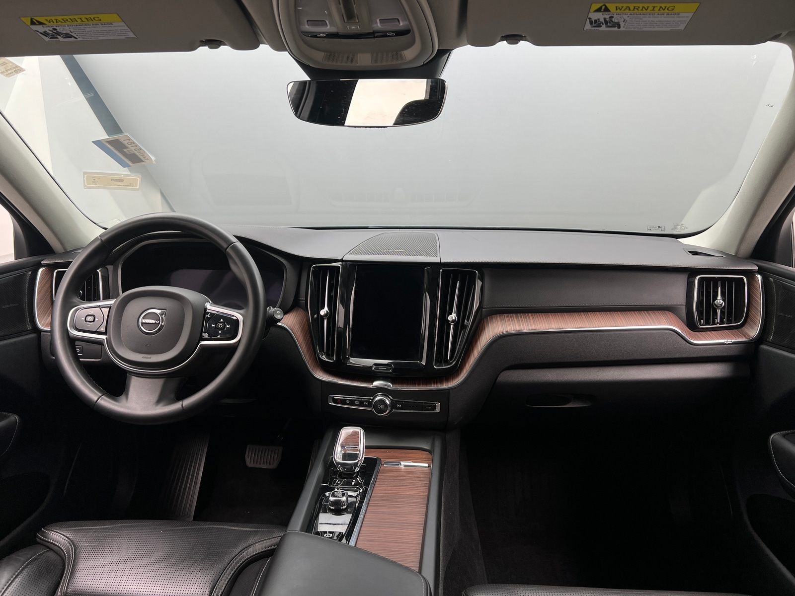 Thumbnail: 2023 Volvo XC60 - 2