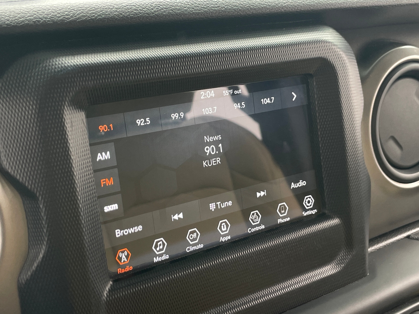 Thumbnail: 2020 Jeep Gladiator - 4