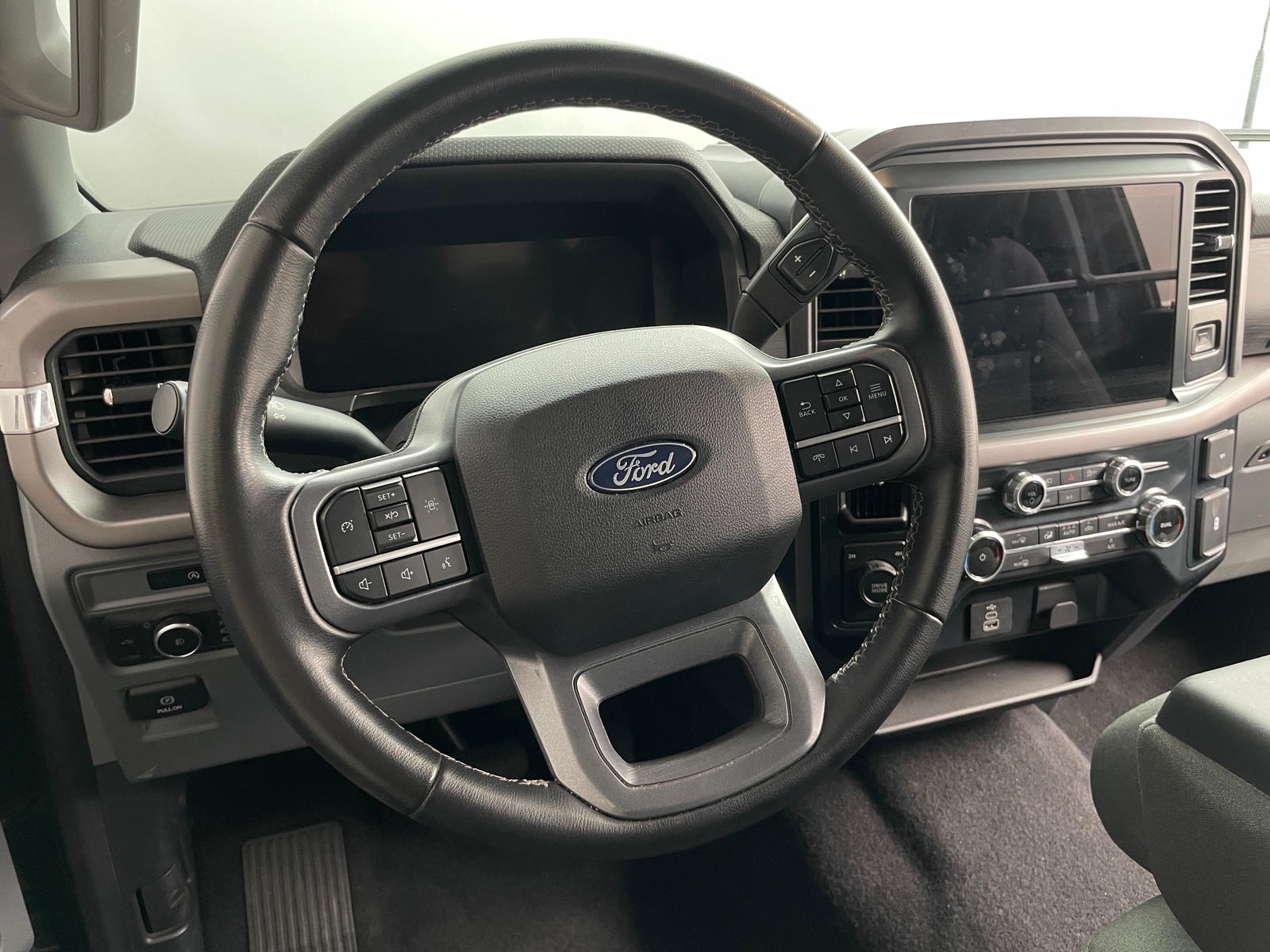 Thumbnail: 2025 Ford Econoline - 5