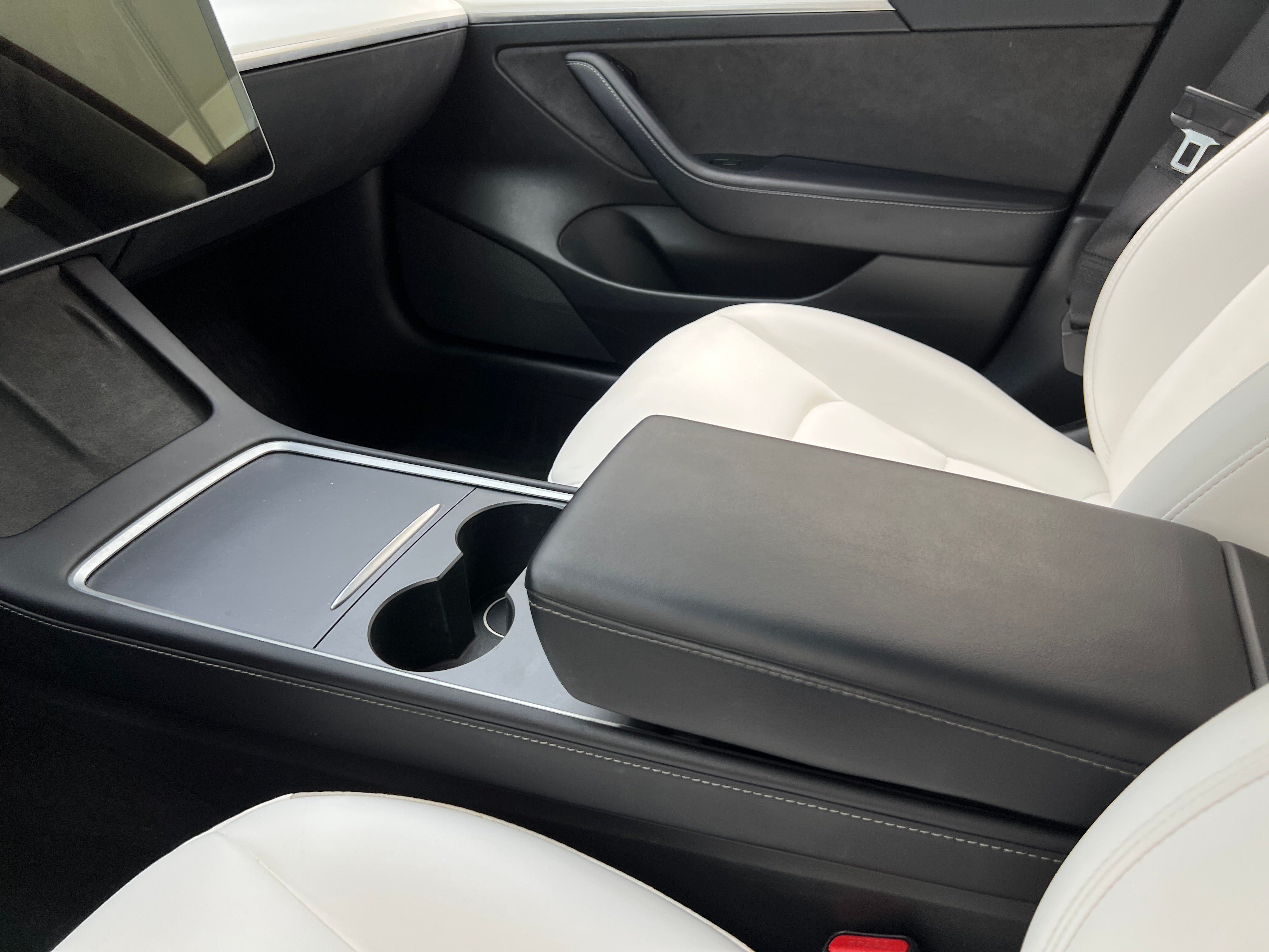 2022 Tesla Model 3 Base
