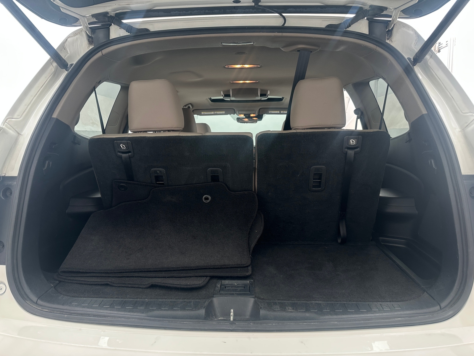 Thumbnail: 2019 Honda Pilot - 6