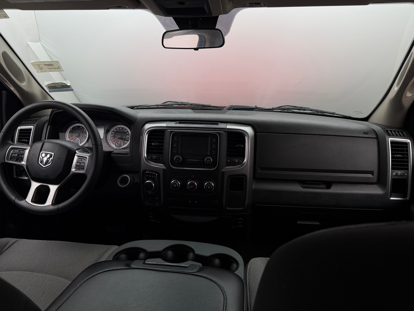 Thumbnail: 2024 RAM 1500 Classic - 3