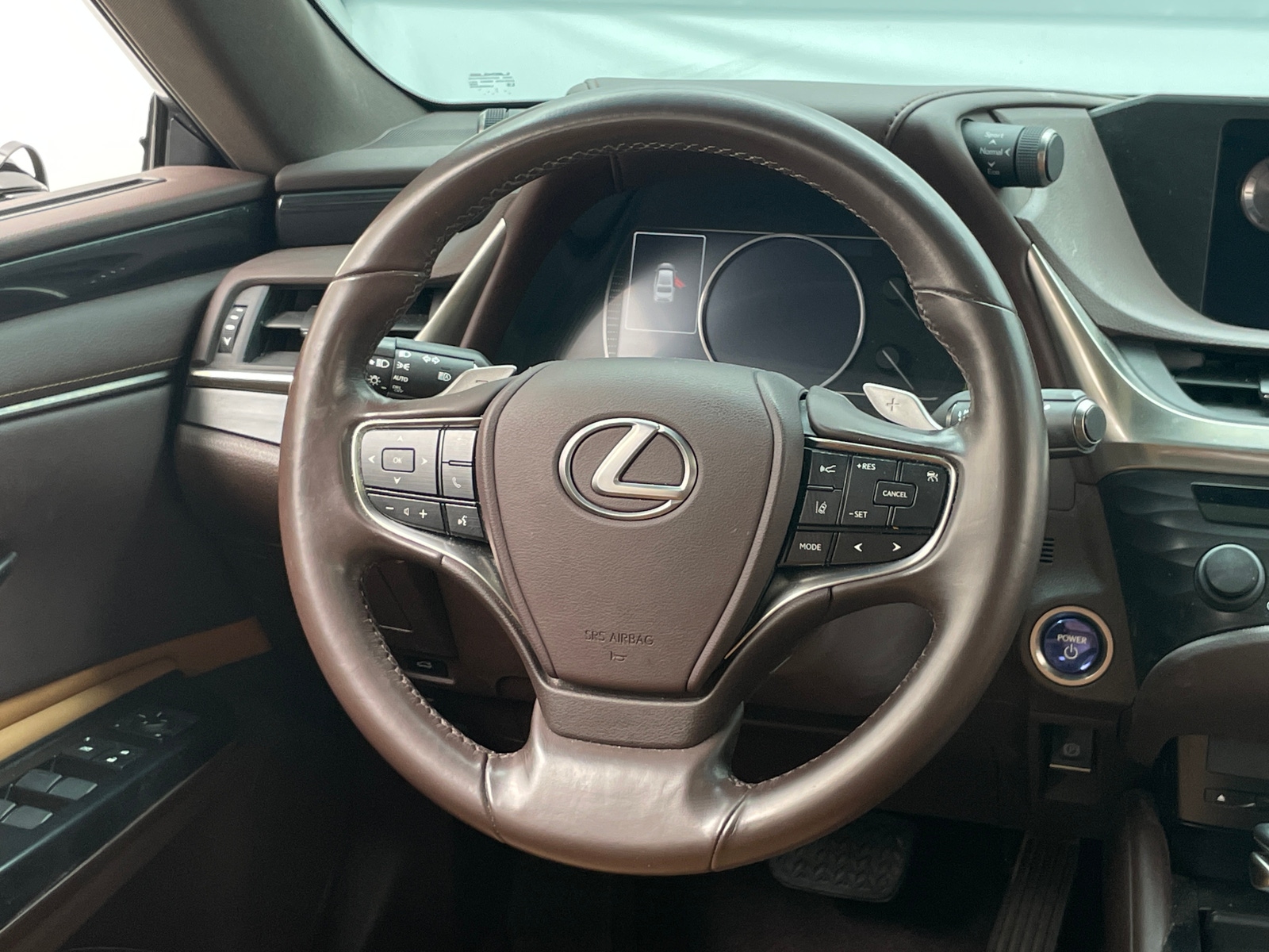 Thumbnail: 2020 Lexus ES - 5