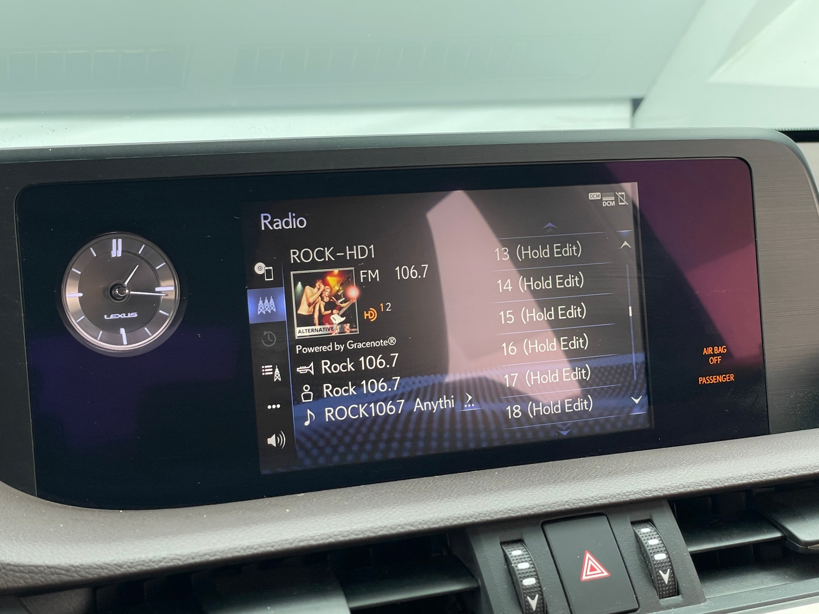 Thumbnail: 2020 Lexus ES - 4