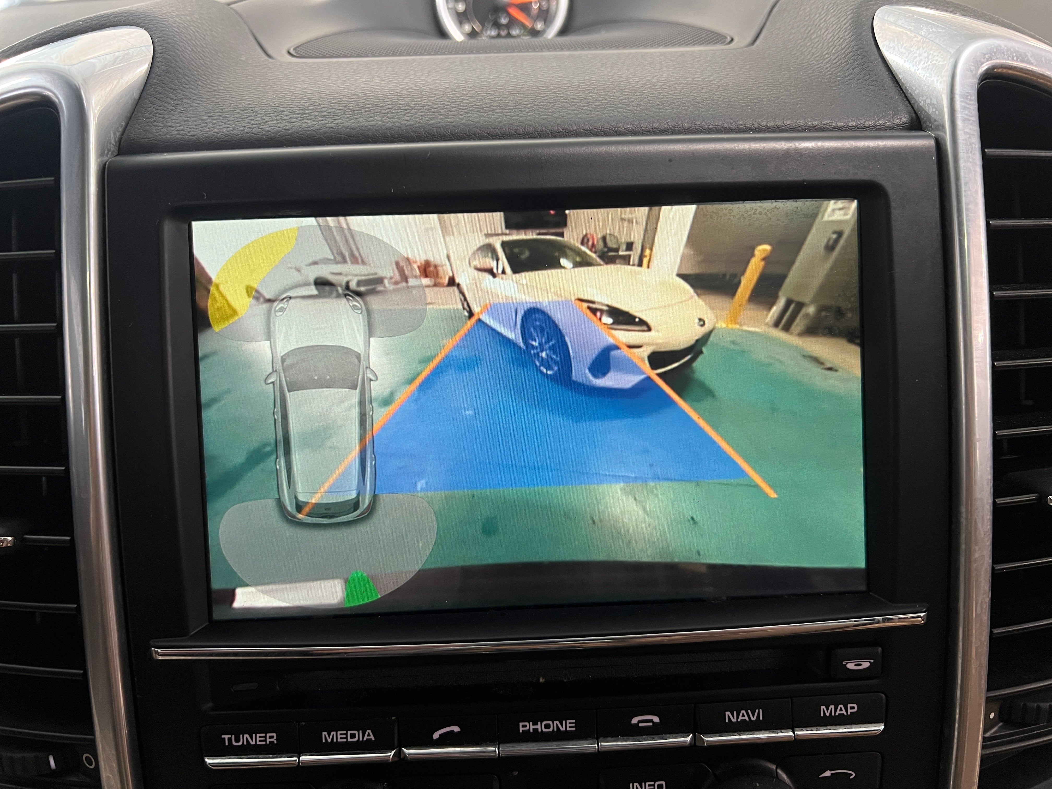 2016 Porsche Cayenne Base - Photo 17