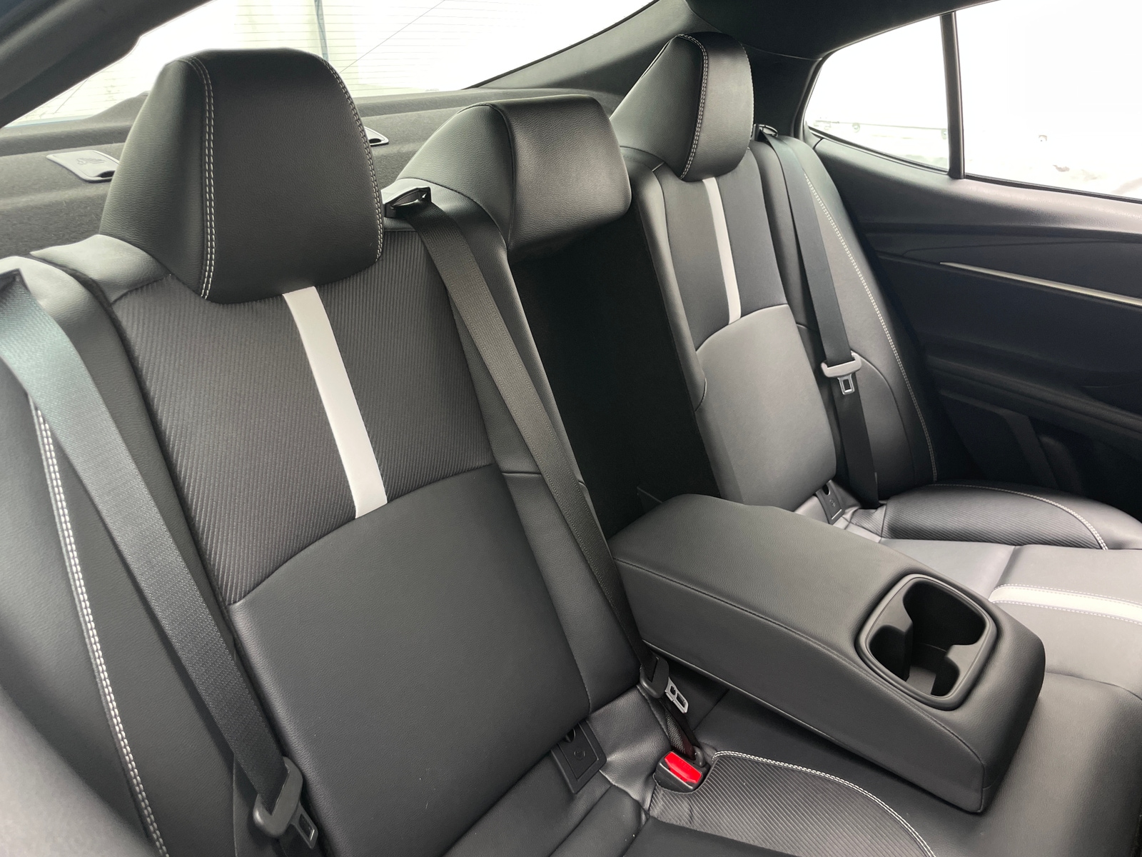 Thumbnail: 2025 Toyota Camry - 6