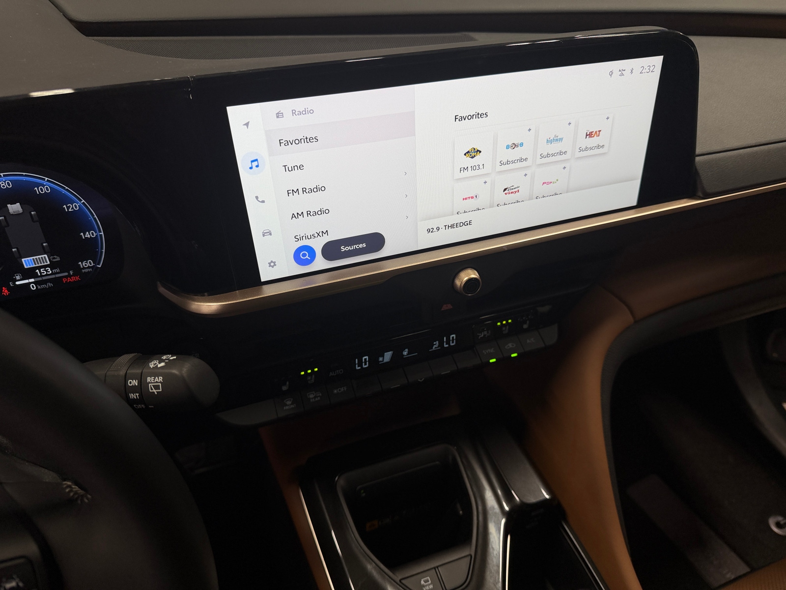 Thumbnail: 2025 Toyota Crown Signia - 4