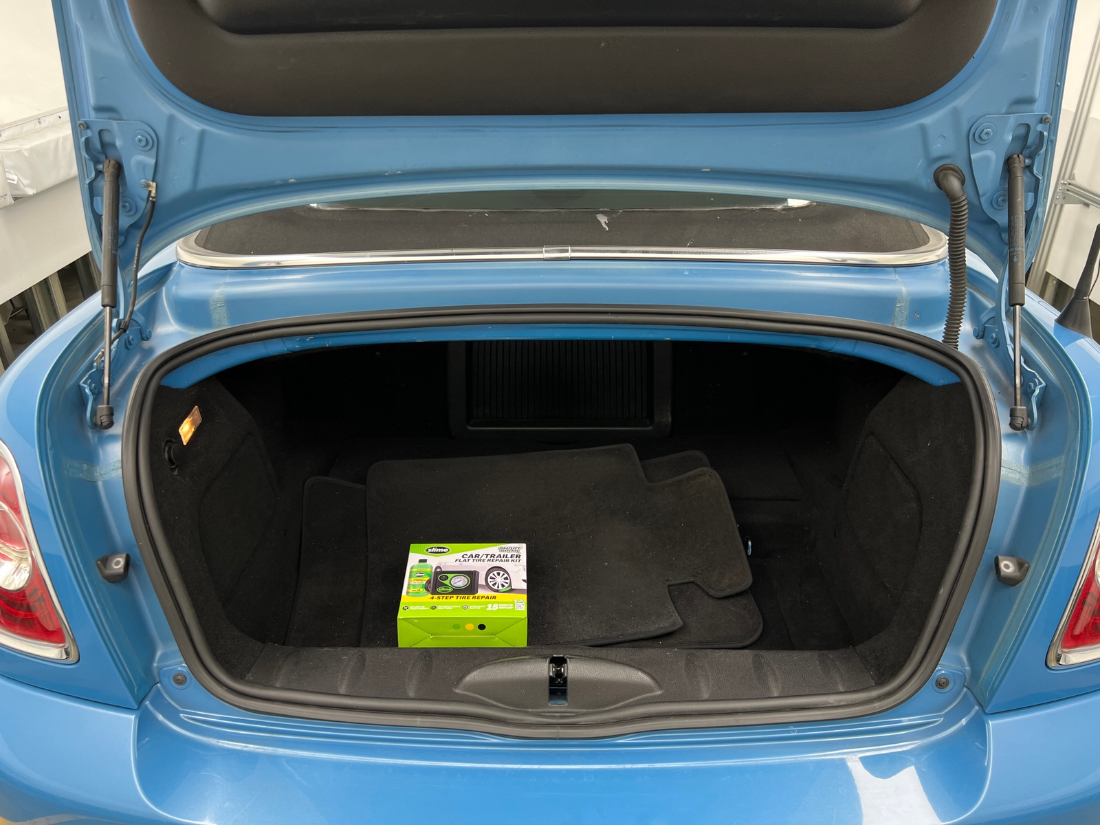 Thumbnail: 2014 MINI Cooper Roadster - 6