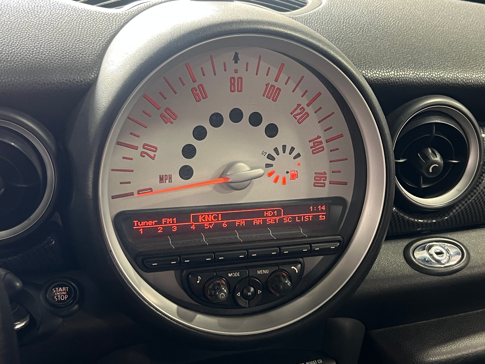 Thumbnail: 2014 MINI Cooper Roadster - 4