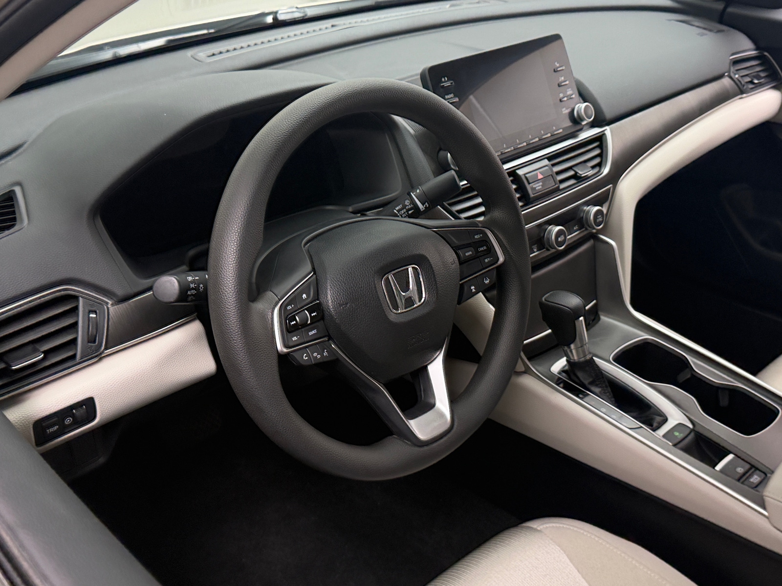 Thumbnail: 2018 Honda Accord - 5