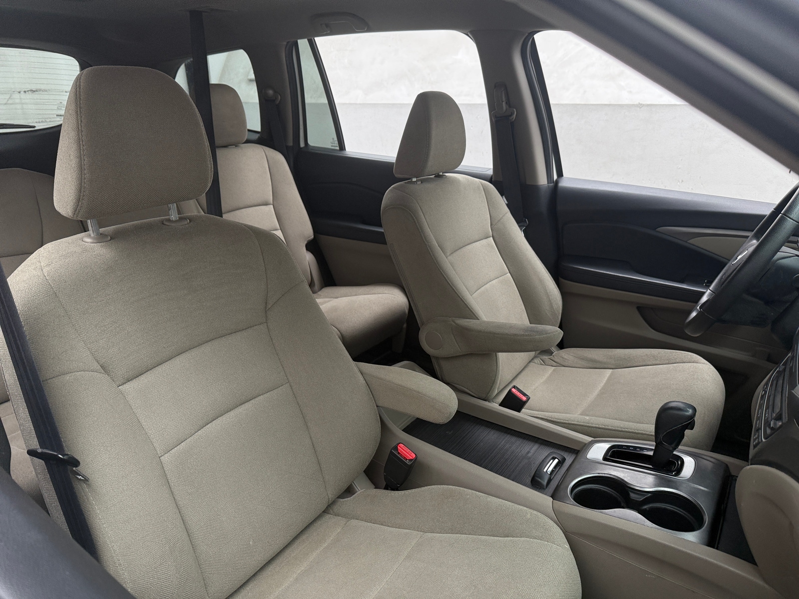 Thumbnail: 2019 Honda Pilot - 2