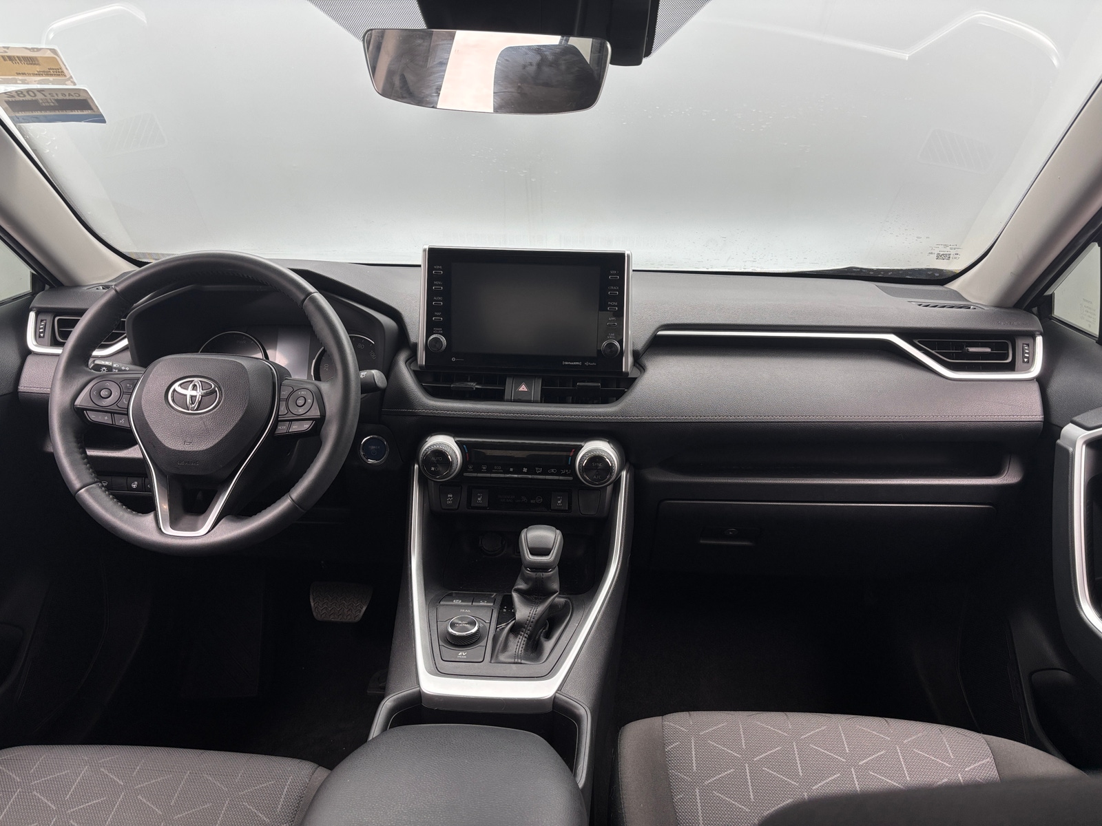 Thumbnail: 2022 Toyota RAV4 - 3