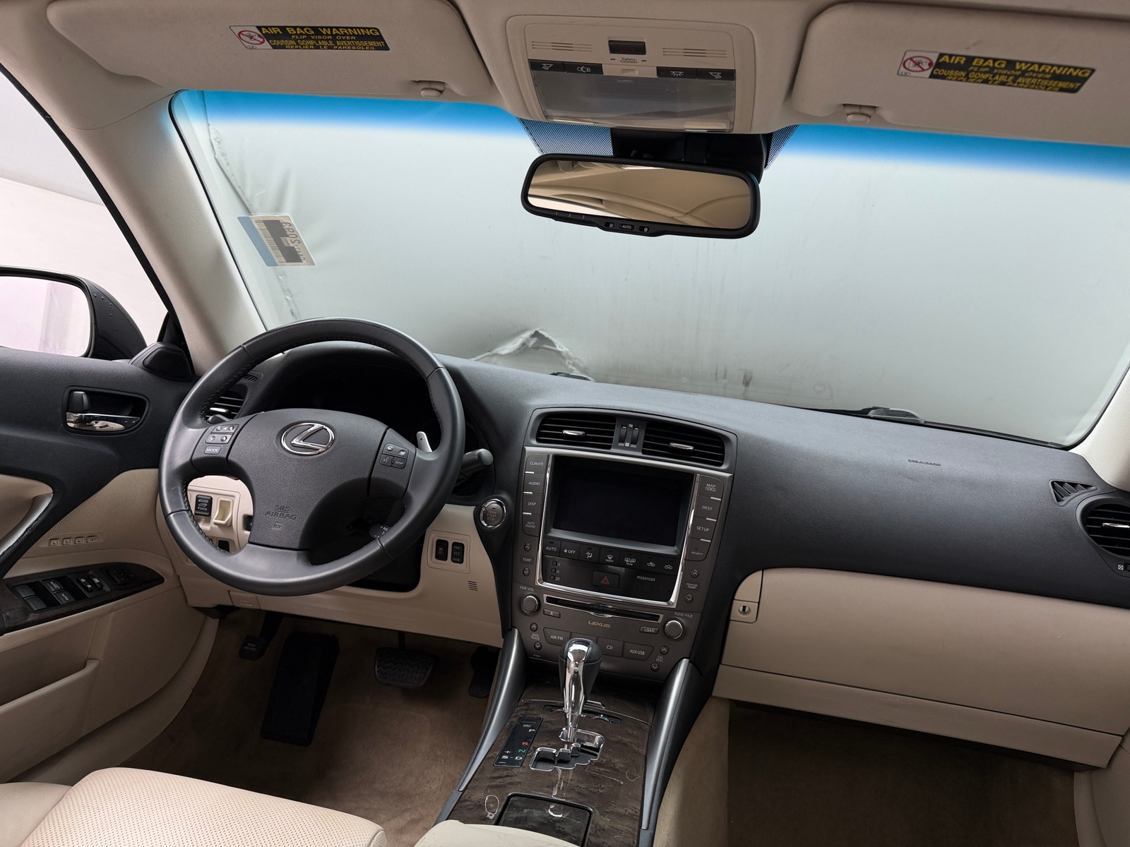Thumbnail: 2010 Lexus IS - 3