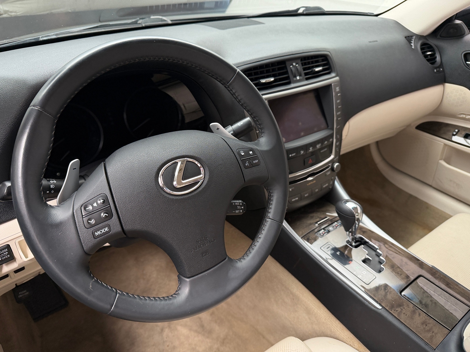 Thumbnail: 2010 Lexus IS - 5